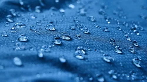 Waterproof fabric with water droplets